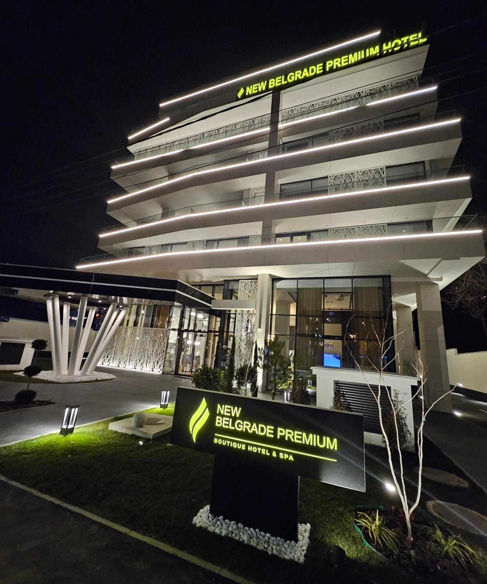 New Belgrade Premium Hotel Exterior foto